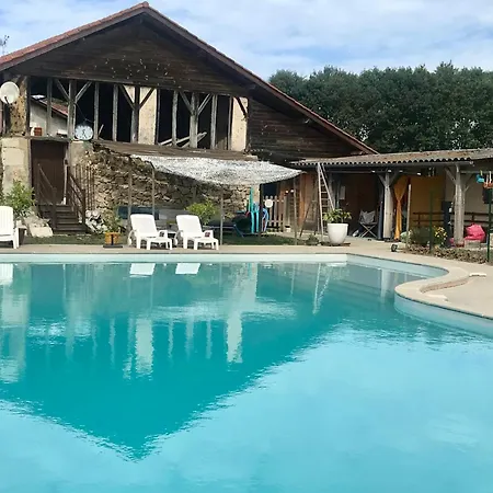 Pigeonnier Du Rau, Avec Parc Et Piscine 1-1 Apartament