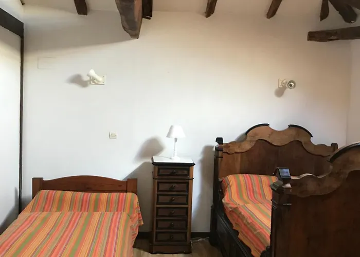 Pigeonnier Du Rau, Avec Parc Et Piscine 1-1 Appartamento